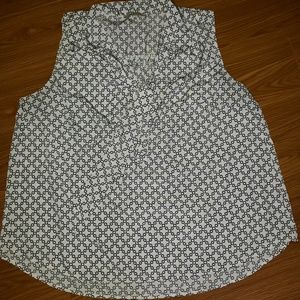 Black/White pussybow neck blouse